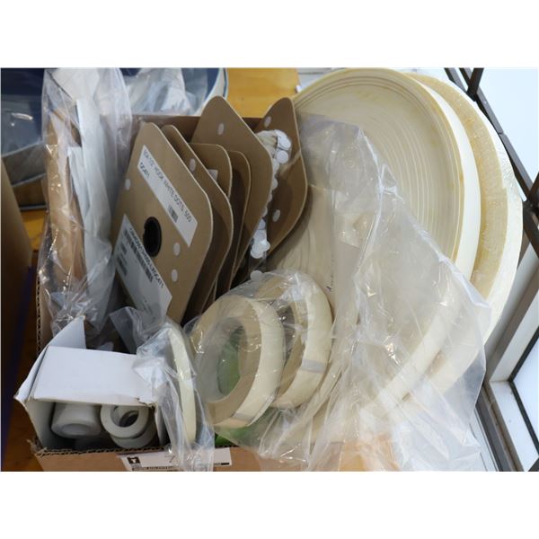 LOT DE RUBANS, VELCRO ETC