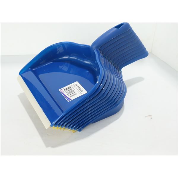 LOT DE 10 PELLES À POUSSIÈRE