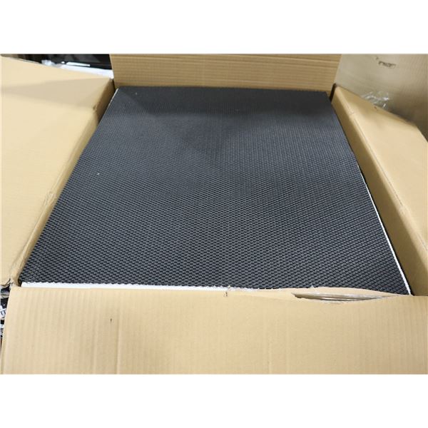 BTE DE 50+ TECH DRAWER LINER 22"x27"