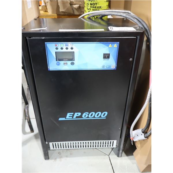 CHARGEUR A BATTERIE 24V EP6000
