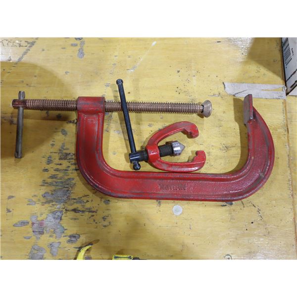 LOT DE 2 SERRES ASST