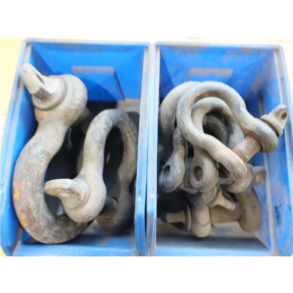 LOT DE 8 SHACKLES