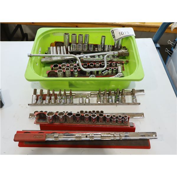 LOT DE DOUILLES ASST