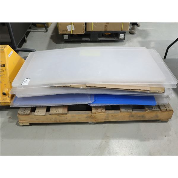 LOT DE FEUILLES DE PLEXIGLASS ASST