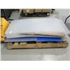 Image 1 : LOT DE FEUILLES DE PLEXIGLASS ASST