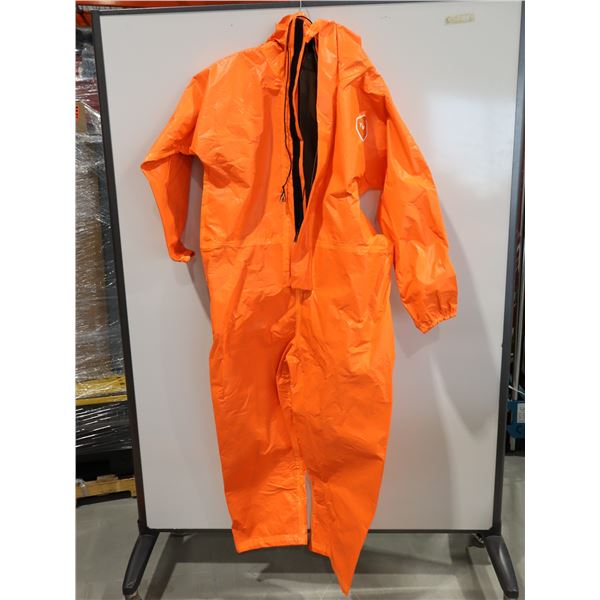 COMBINATION DUPONT TYCHEM 6000FR gr:LRG