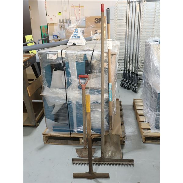 LOT DE 4 ITEMS DIVERS