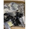Image 2 : 3 BOXES OF ASSORTED EBIKE LCD DISPLAYS