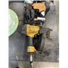 Image 1 : 2 BOSTITCH COIL ROOFING NAILERS