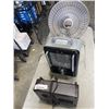 Image 1 : 3 ELECTRIC HEATERS