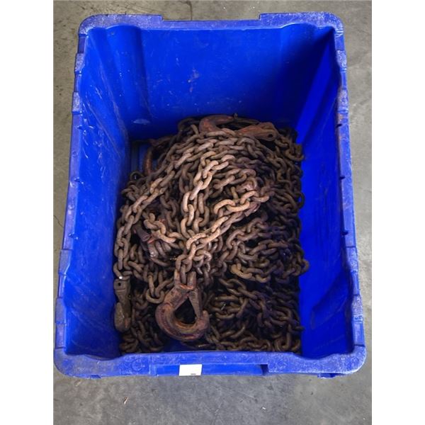TOTE OF HEAVY TOW CHAINS