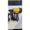 Image 4 : 3 HITACHI AND BOSTITCH ROOFING COIL NAILERS