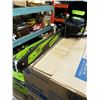 Image 6 : GREENWORKS 60V ELECTRIC CHAINSAW WITH BATTERY AND CHARGER