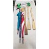Image 1 : 3 AXE HANDLES, 3 UMBRELLAS AMND SPRINKLER
