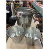 Image 1 : 2 GALVANIZED BUCKETS AND GARBAGE CAN
