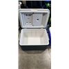 Image 2 : 2 COLEMAN COOLERS