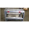 Image 2 : FEATHERLIIGHT ALUMINUM SAW HORSE STAND