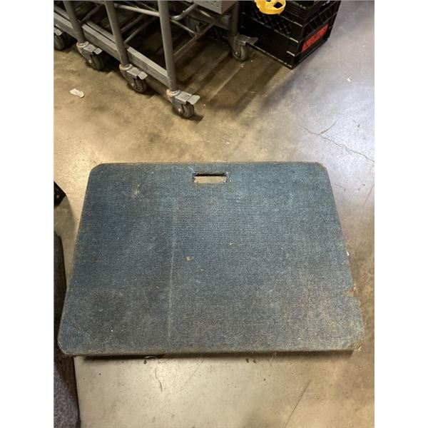 CARPETED FLOOR DOLLY