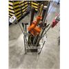 Image 1 : ORGANIZER RACK WITH ASSORTED GARDEN TOOLS