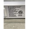 Image 2 : NEW LED ECO-COMMERCIAL STRIP LIGHT, 4FT