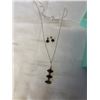 Image 1 : 925 STERLING SILVER CHAIN W/ GENUINE AMBER PENDANT NECKLACE AND PAIR OF AMBER STUD EARRINGS
