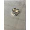 Image 1 : STERLING SILVER W/ CULTURED FRESHWATER PEARL RING MARKED 925 AND HALLMARK