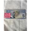 Image 1 : MINT 2002 CANADIAN $5 BILL "THE HOCKEY SCENE" ON BACK