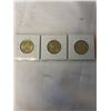 Image 2 : 3 SPECIAL COLOURED $1 COINS 2021 KLONDIKE, 2022 O PETERSON, 2022 AG BELL