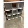 Image 2 : WHITE 9 CUBICLE DISPLAY SHELF 3FT X 3FT