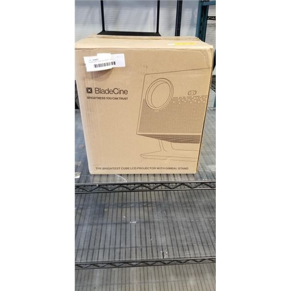 BLADECINE CUBE 600 SMART LCD PROJECTOR WITH BLUETOOTH AND GIMBAL STAND
