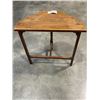 Image 2 : ANTIQUE D-TABLE