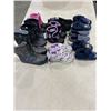 Image 2 : BOX OF NEW CHILDREN'S SHOES VARIOUS SIZES