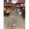 Image 1 : BRUSHED NICKEL FLOR LAMP WITH LREADING LIGHT