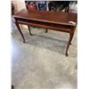 Image 1 : QUEEN ANNE MAHOGANY SOFA TABLE