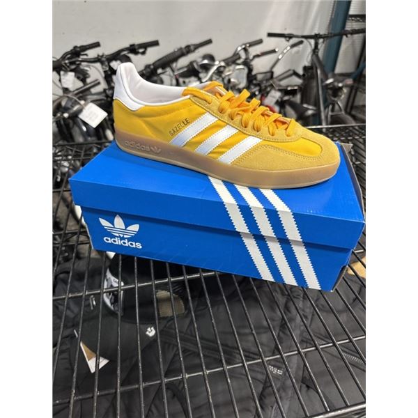 NEW ADIDAS GAZELLE RUNNERS SHOES SIZE MENS  10