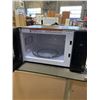 Image 3 : MASTER CHEF MICROWAVE