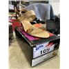 Image 8 : 8 PAIRS OF ASSORTED LADIES SHOES