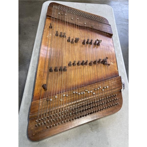 LARGE TABLE TOP MANDOLIN INSTRUMENT, WITH MOTHER OF PEARL INLAY