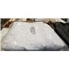 Image 1 : LARGE DOG BED