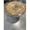 Image 1 : VINTAGE PARLOUR TABLE