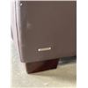 Image 5 : NATUZZI BROWN LEATHER HIDE A BED SOFA, GOOD CLEAN CONDITION