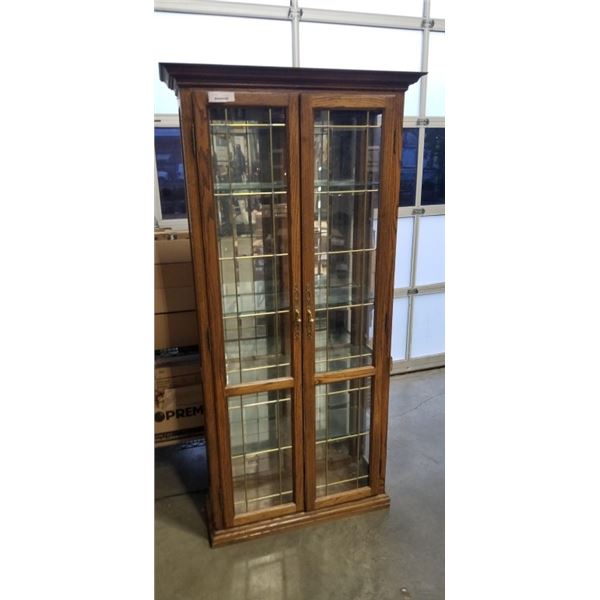 OAK 6FT LEADED GLASS DOOR DISPLAY CABINET WITH LIGHT