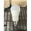 Image 4 : 3 NEW 2PACKS OF RADAR SENSOR LED LIGHT BULBS, 6 BULBS TOTAL