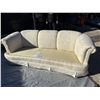 Image 13 : WHITE/CREAM SATIN DAMASK SOFA - GORGEOUS!