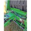 Image 5 : John Deere 569 Round Baler