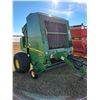 Image 6 : John Deere 569 Round Baler