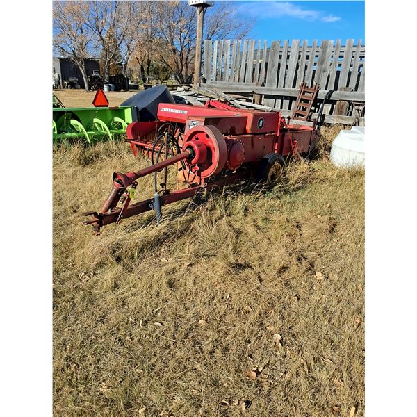 Massey Ferguson model 9 Square Baler