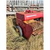 Image 5 : Massey Ferguson model 9 Square Baler