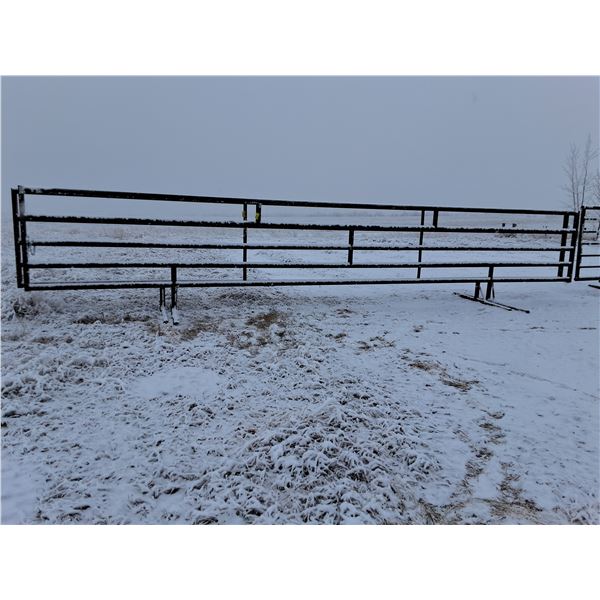 2x Bid price, 30 ft Heavy Duty Free Standing Panels