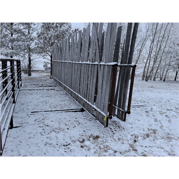 2x Bid Price, 30 ft Free Standing Windbreak Panels